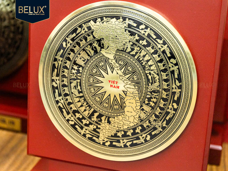 Lô tranh mặt trống bản đồ Việt Nam cao 25cm bằng đồng thiết kế theo yêu cầu